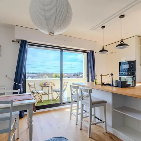 For 4 Pers - 15 Min From Airport & Center - Balcony - Pv Parking * Mérignac